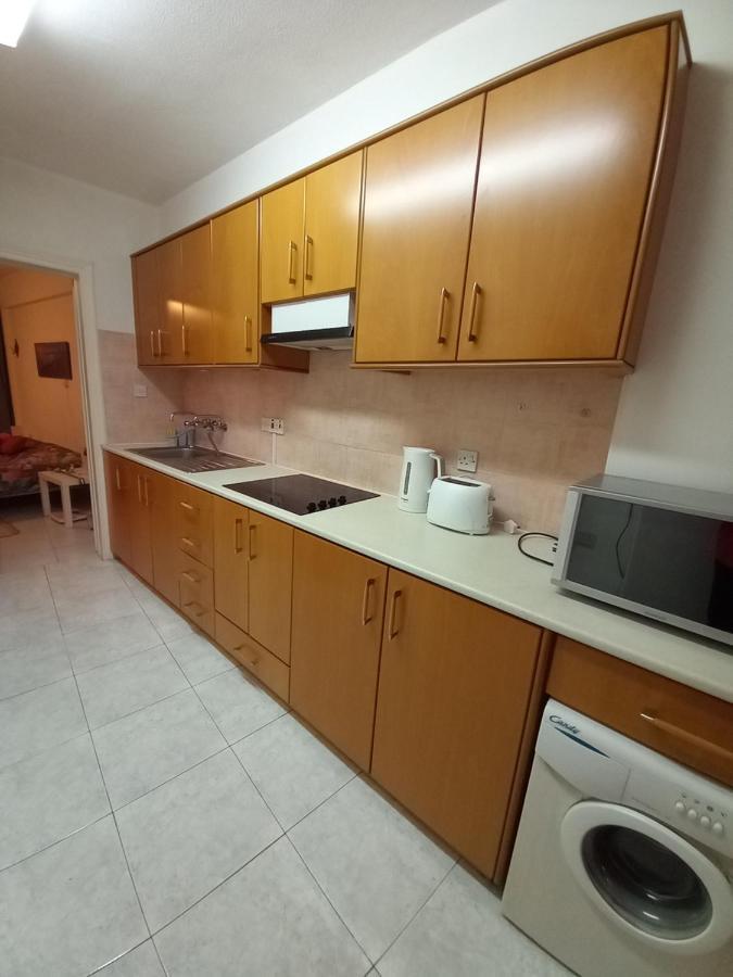 Old Town Apartment 2 Larnaca Buitenkant foto